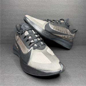 Nike Zoom Gravity Gray Black Running Shoes Sneakers BQ3202-004 Men’s Size 10.5